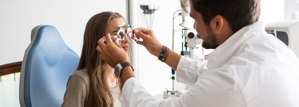 Oogcontrole bij dokter